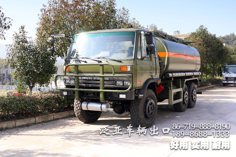 东风六驱越野油罐车_东风六驱Eq2102双排越野加油车_东风6x6经典罐式加油车